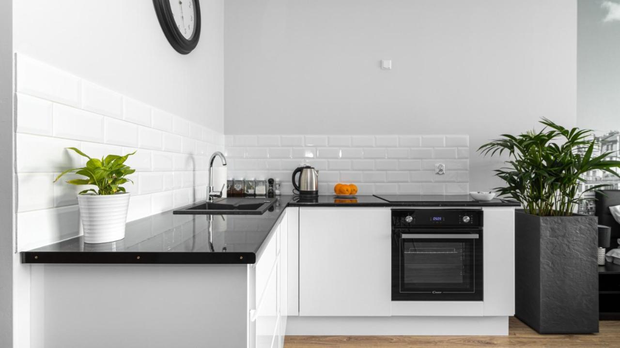 Relax Apartments - Gdansk Central & Parking Экстерьер фото