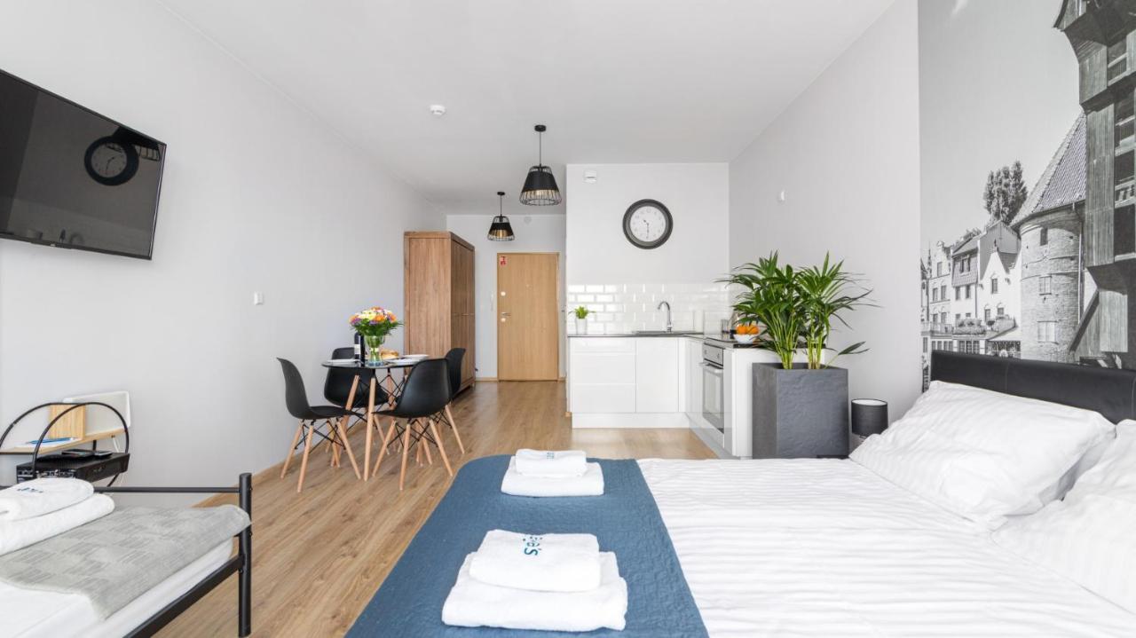 Relax Apartments - Gdansk Central & Parking Экстерьер фото