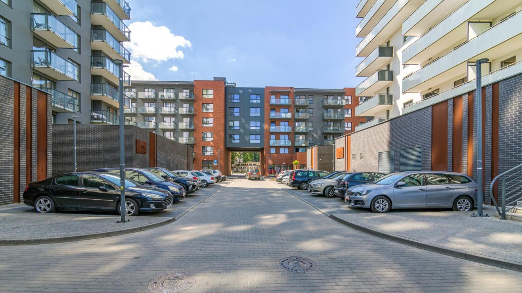 Relax Apartments - Gdansk Central & Parking Экстерьер фото